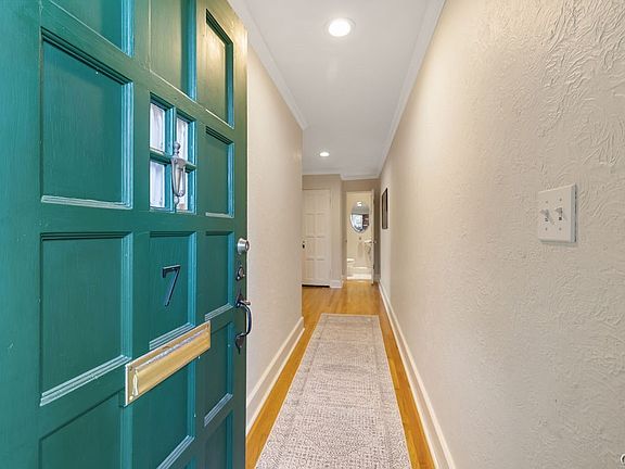 3rd image of 3401 James St APT 7