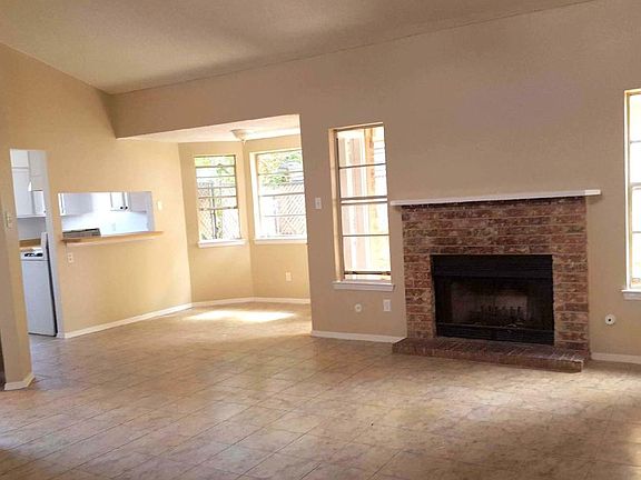 2nd image of 10909 Casey Stengel Pl