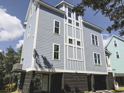 104 Tidal Creek Dr., Murrells Inlet, SC, 29576