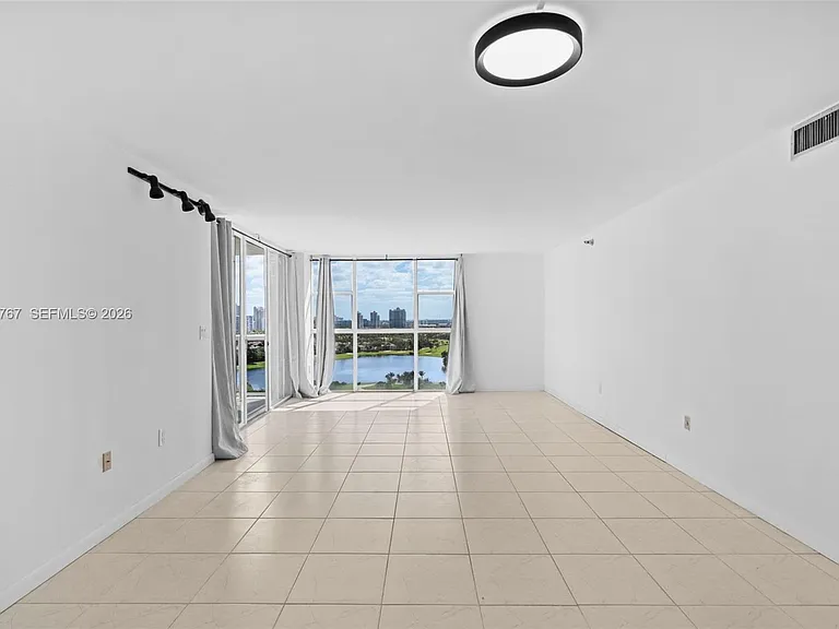 20505 E Country Club Dr #1938 — Photo 6