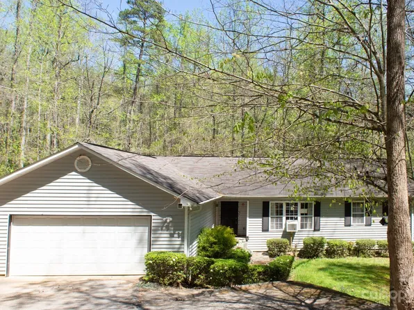 660 Dublin Ln, Columbus, NC 28722