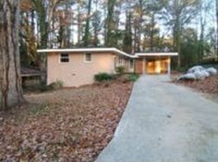 1386 Margarette Dr, Decatur, GA 30035