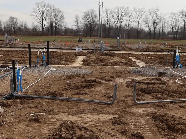 5718 Dutch Ln, Powell, OH 43065