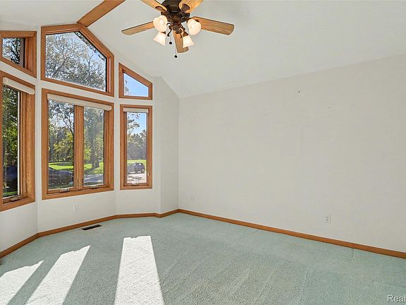 3rd image of 39201 Ajanta Ct