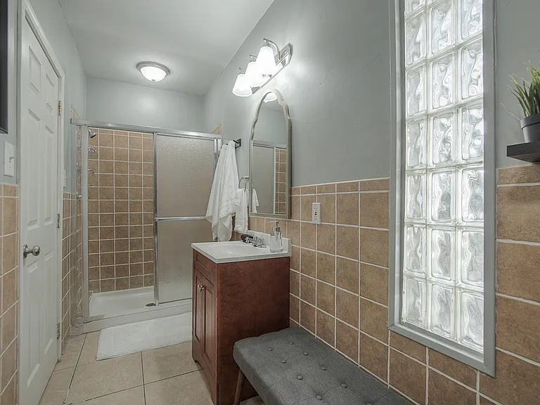 4416 Terrace St #1 — Photo 16