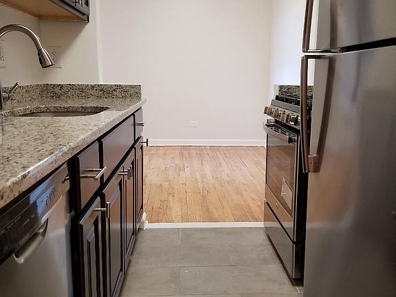 2nd image of 3415 Parsons Blvd APT 6F