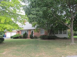 95 Hillen Ln, Chambersburg, PA 17202