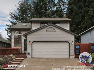 7978 SW Ashford St, Tigard, OR 97224