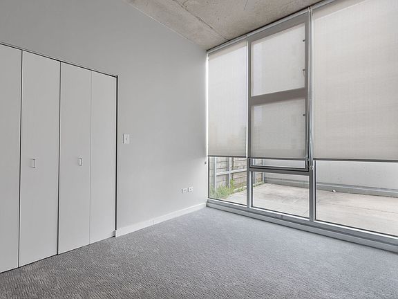 4th image of 1720 S Michigan Ave APT 801