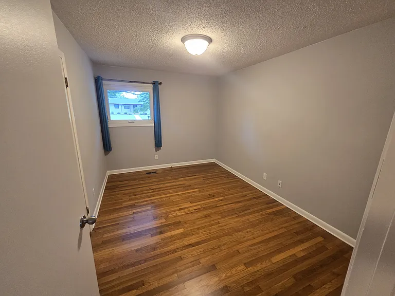 1003 Greenhill St — Photo 22