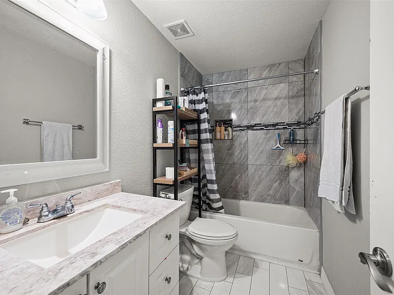 12031 Blade Borough Ct — Photo 21