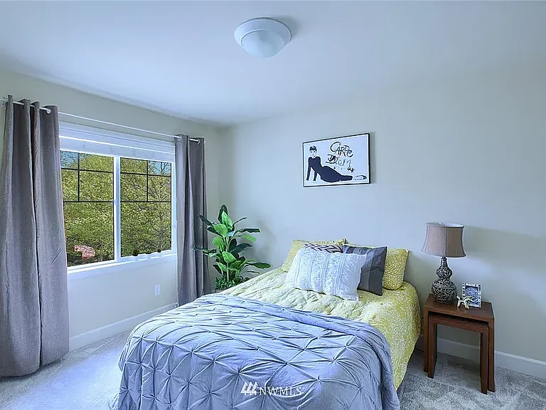 178th Pl NE, Redmond — Photo 3
