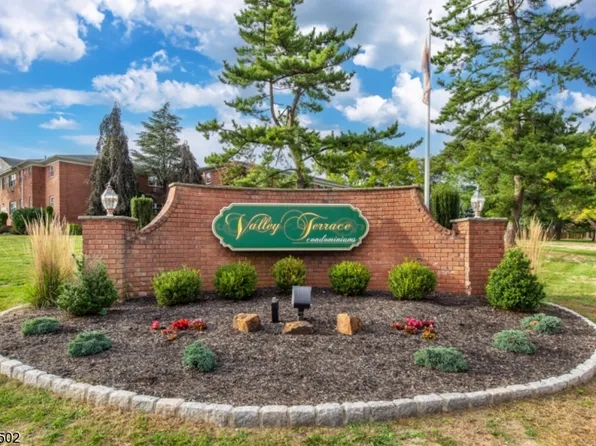 28 Knox Ter #2A, Wayne Twp., NJ 07470