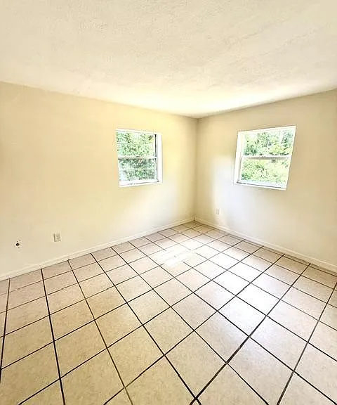 2245 Crubo Ave — Photo 2