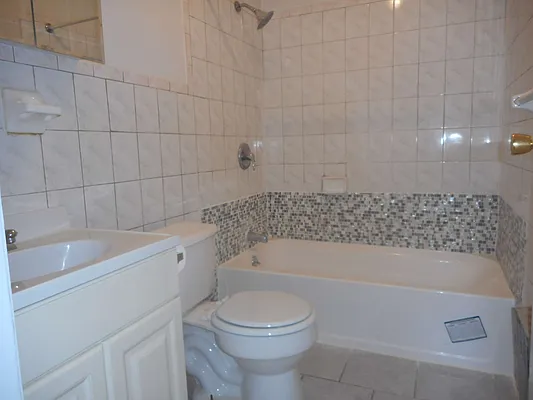 Rented by L.Nelson & Associates | media 10