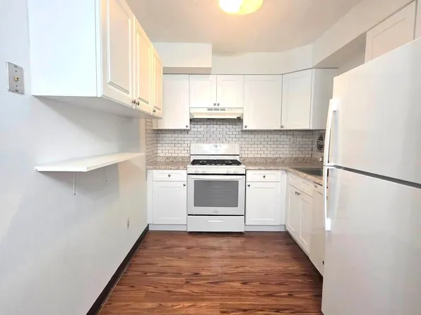 9771 Hilspach St #B, Philadelphia, PA 19115