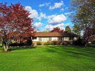 6060 S Oval Rd, Clinton, OH 44216