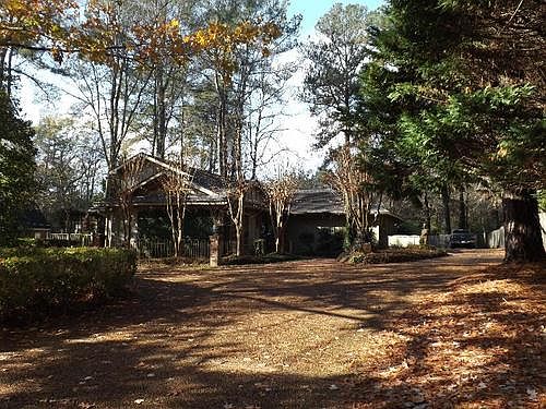 1st image of 605 Shadow Wood Dr