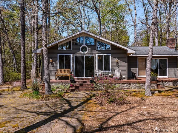 270 Robins Nest Rd, Lancaster, VA 22503