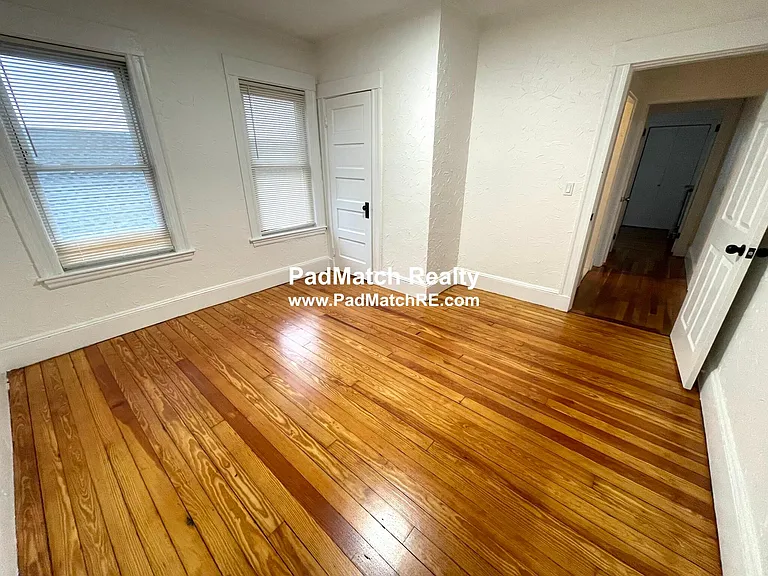 32 Bowen Ave #3 — Photo 12