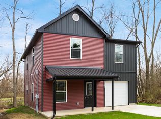 13176 Oak Rd NE, Thornville, OH