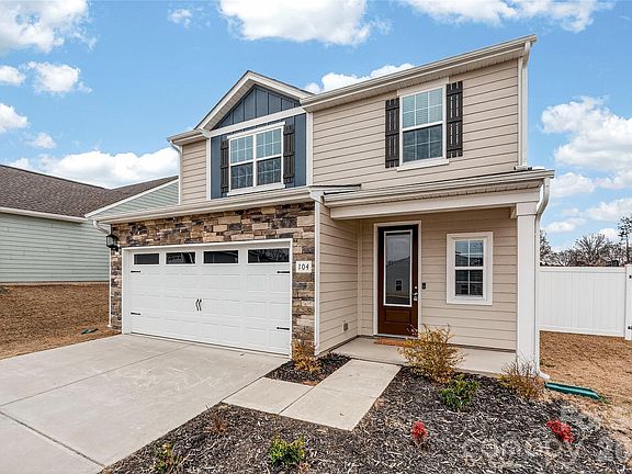 2nd image of 104 Milliner Pl