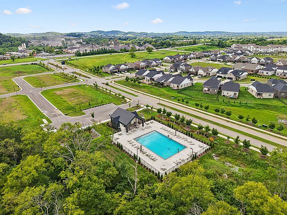 3rd image of 301 Booker Dr