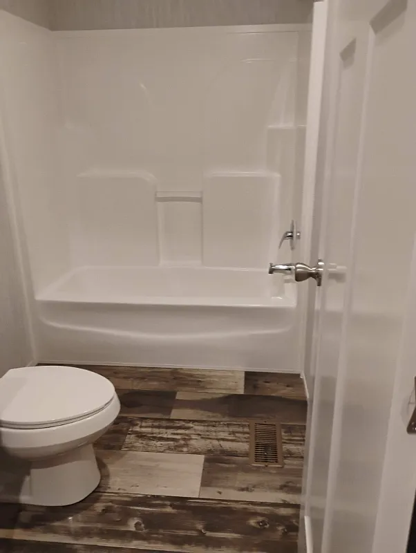 2 bed, 950 sqft, $1,425 — Photo 3