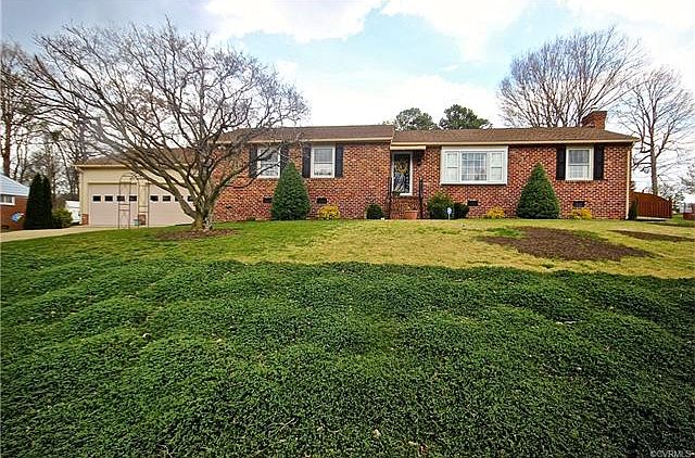 1st image of 6416 Lakeway Dr