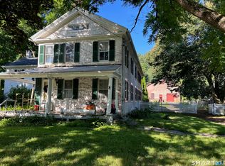 373 Main St, New Hartford, CT 06057