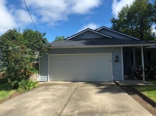 6613 N Bank St, Portland, OR 97203