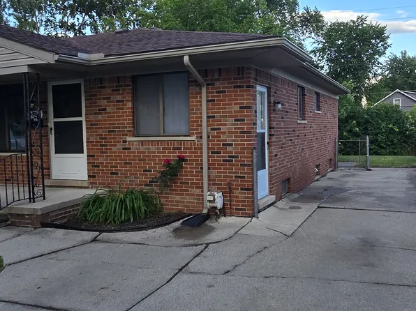 24924 Greater Mack Ave, Saint Clair Shores, MI 48080