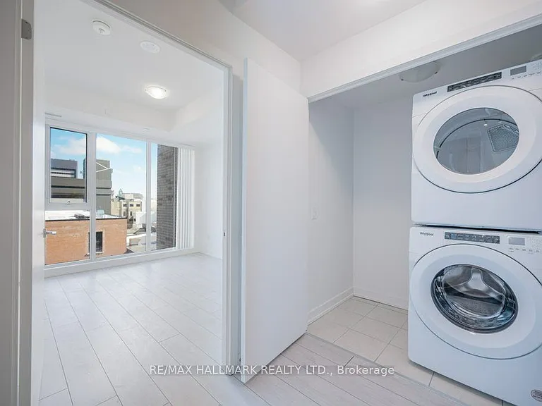 55 Duke St W #309 — Photo 6