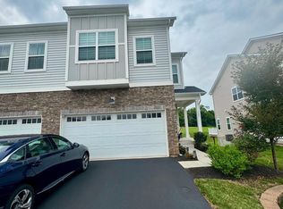 525 Buttonwood St, Spring City, PA 19475