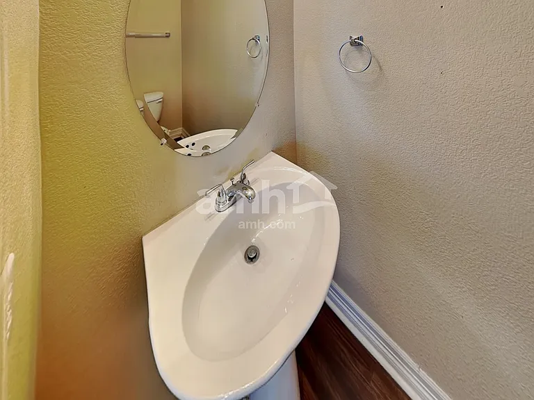 13945 Jasmine St — Photo 7