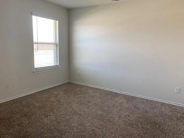 814 Rustic Meadows Trl — Photo 8