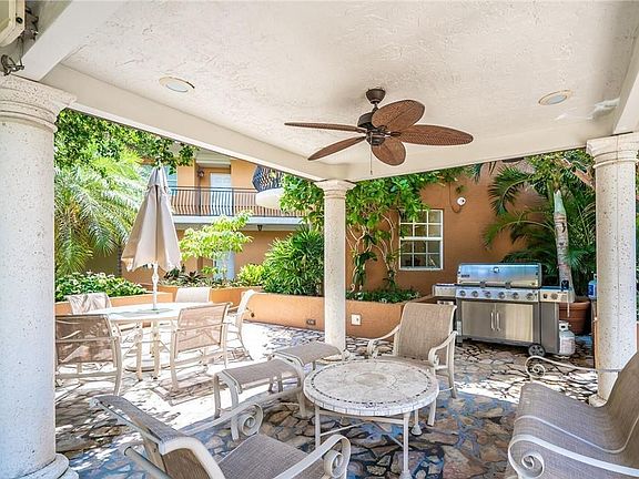 5th image of 1111 E Las Olas Blvd