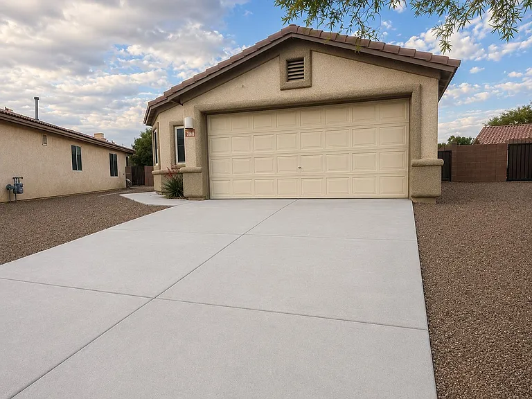 3188 Copper Pointe Dr — Photo 2