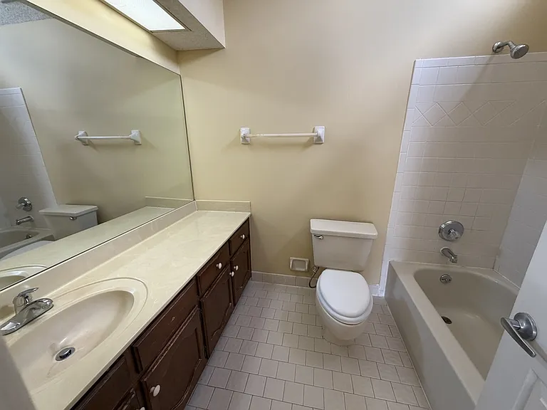 7156 S Germanwood Ct — Photo 9