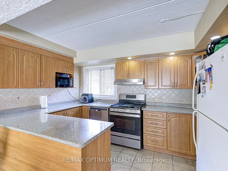 180 Mississauga Valley Blvd #152 — Photo 14