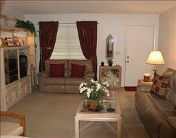 2nd image of 2908 Macalpin Dr S