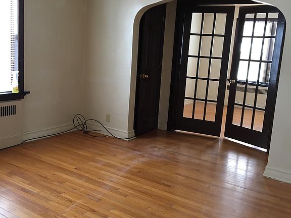 2nd image of 4280 Gertrude Ave #1