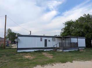 511 Winship Rd, Pleasanton, TX 78064