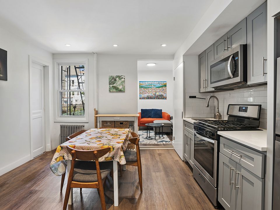 1st image of 69 Devoe St APT 2