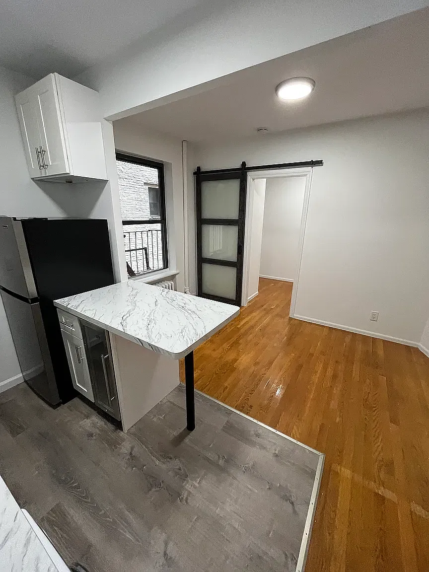 542 East 82nd Street — Photo 4