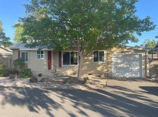 577 Benjamins Rd, Santa Rosa, CA 95409