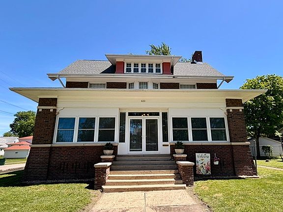 2nd image of 622 N Monroe St
