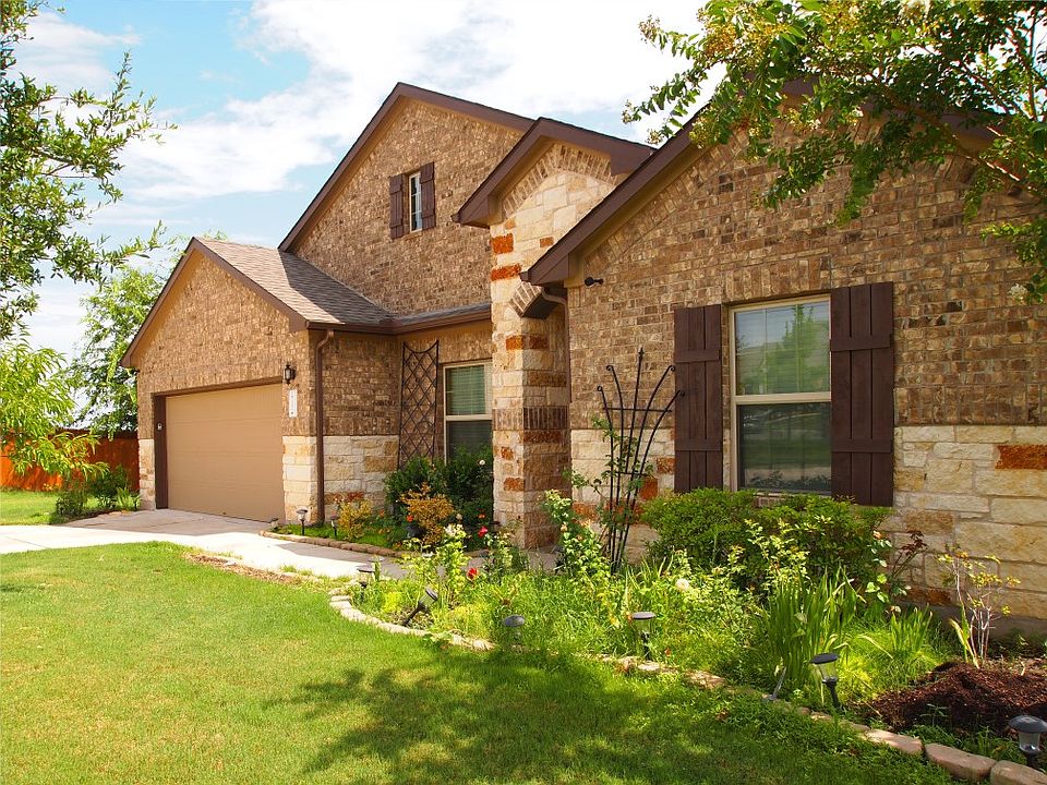 1st image of 2712 Standing Juniper Ct