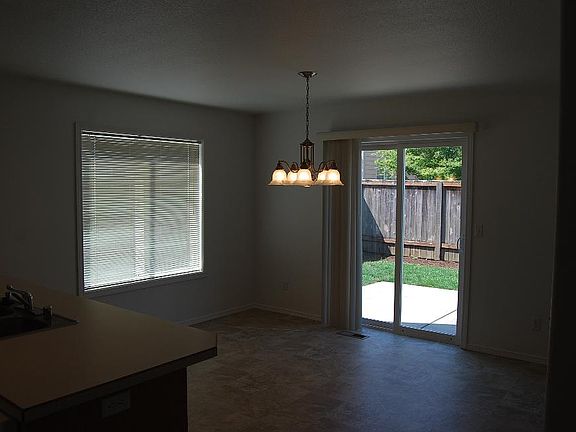 3rd image of 4106 NE 166th Ave