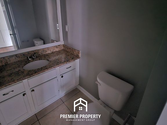 4th image of 2904 Billy Cross Dr